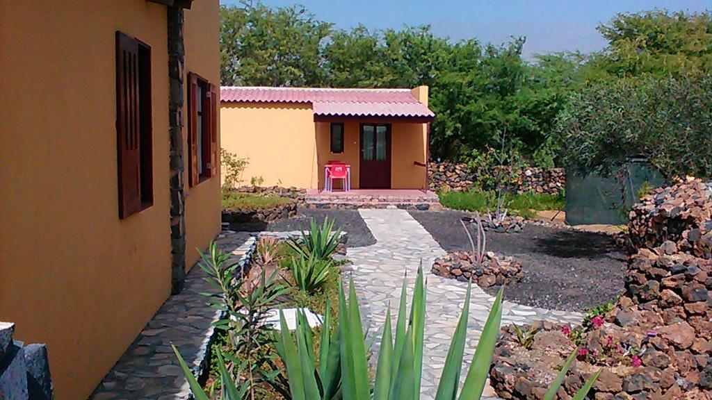 Coin de Paradis,Pavillon Doucimar Villa Porto Novo Exterior foto